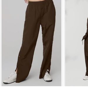 Alo Yoga Espresso Legend Pant
